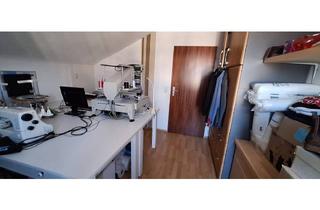 Wohnung kaufen in Mainaustrasse, 72768 Reutlingen, 3 Zimmer Dachgeschoßwohnung zum Verkauf in Reutlingen Rommelsbach