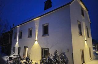 Bauernhaus kaufen in 95632 Wunsiedel, Wunsiedel - Gepflegtes Bauernhaus mit großem Garten und Scheunen!