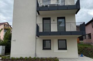 Wohnung kaufen in 36100 Petersberg, Petersberg - Neubau, attraktive 3-Zi-Whg., Terrasse, + Kfz-Stellplatz