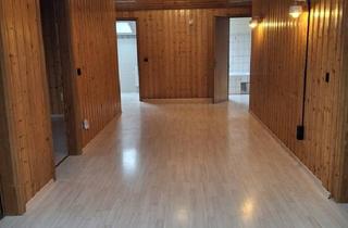 Wohnung mieten in Hauptstrasse 15, 93453 Neukirchen, Neukirchen bei Heiligen Blut - Große, geräumige Wohnung