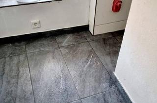 Wohnung kaufen in 26382 Wilhelmshaven, Wilhelmshaven - Sanierte 2 Zimmer Wohnung