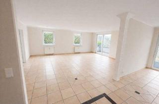 Wohnung kaufen in 66798 Wallerfangen, Wallerfangen - Großzügige EG-Wohnung mit Balkon + Garage in begehrter Lage von Wallerfangen