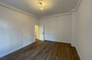 Wohnung kaufen in Berthesldorfer Str. 11, 12043 Berlin, Berlin - Bezugsfreie sanierte 1-Zimmer-Altbauwohnung im Neukölln Rixdorf