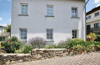 Einfamilienhaus kaufen in 56357 Oelsberg, Oelsberg - ***Fünf Minuten zur Stadt, fünf Schritte in die Natur...Idyllisch Wohnen in Oelsberg!