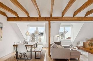 Wohnung kaufen in 60318 Nordend-West, Licht, Stil, Skyline-Blick: Exklusive 3-Zimmer-Dachgeschosswohnung im Frankfurter Nordend