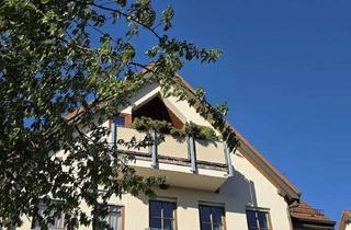 Wohnung kaufen in 16767 Leegebruch, Über den Dächern von Leegebruch: Stilvolle Familienwohnung mit zwei Sonnenbalkonen