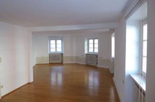 Wohnung mieten in 76133 Innenstadt-West, Charmante 3 Zimmer Altbauwohnung in KA-City