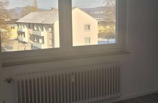 Wohnung mieten in Kastanienweg, 37269 Eschwege, 2 ZKB im 2.OG mit Balkon SANIERT