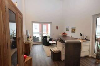 Wohnung mieten in 61250 Usingen, Usingen: Architektur trifft Wohngefühl – Dachgeschosswohnung der besonderen Art