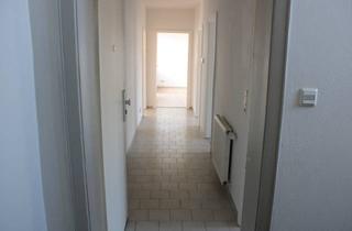 Wohnung mieten in Christian-Willmer-Straße 16, 38226 Lebenstedt, Helle 3-Zimmer Wohnung Salzgitter