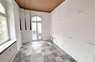 Wohnung mieten in Osterweihstraße, 08056 Zwickau, In Renovierung: 3-Zimmer-Wohnung mit Terrasse & eigenem Gartenanteil in Zwickau