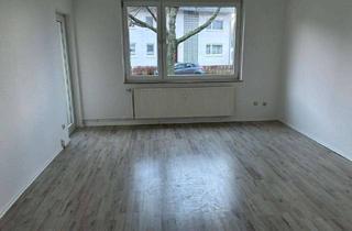 Wohnung mieten in Fliederstraße, 32584 Löhne, **Erdgeschosswohnung mit BALKON und Tageslichtbad**MIT NEUEN BODEN*