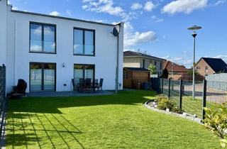 Haus kaufen in 38542 Leiferde, Neuwertig, hochwertig und energieeffizient : 5-Zimmer-Architekten-Stadthaus mit Garten