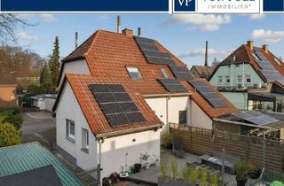 Doppelhaushälfte kaufen in 45896 Scholven, Modernisierte Zechen-Doppelhaushälfte mit großem Grundstück