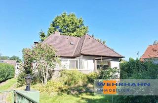 Haus kaufen in 22949 Ammersbek, Mit zusätzlichem Baugrundstück: Sanierungsbedürftiges EFH mit Vollkeller in naturnaher Lage