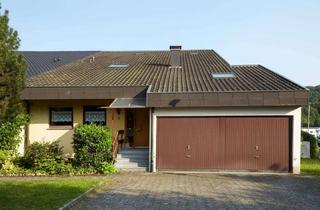 Doppelhaushälfte kaufen in 71364 Winnenden, Doppelhaushälfte mit 178 m² und 7 Zimmern in ruhiger Lage! Ideal für Familien.