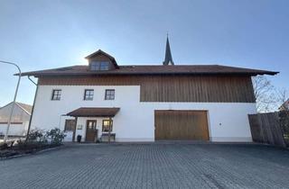 Haus kaufen in 84187 Weng, Zweifamilienhaus mit großer Gewölbe-Garage in Weng zu verkaufen!