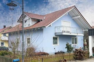 Haus kaufen in 94559 Niederwinkling, Solides Zweifamilienhaus ruhig & idyllisch in Waltendorf