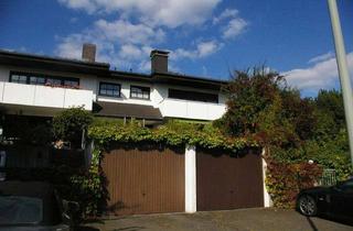 Haus mieten in 65817 Eppstein, DHH in Traumlage mit Garten und Garage!