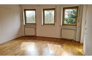 Wohnung kaufen in 85101 Lenting, Lenting, renovierungsbedürftige sonnige 3 ZKB Wohnung im 1. OG