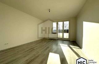 Wohnung kaufen in 13585 Spandau, [HIC] Hochwertig sanierte 2-Zimmer-Wohnung mit Balkon und Innenhoflage!