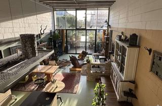 Loft kaufen in 50354 Hürth, Liebevoll gestaltetes Industrie-Loft als Wohnung und zum Arbeiten
