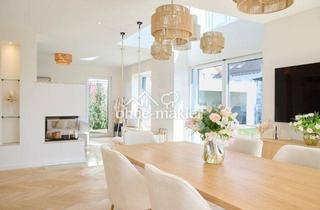 Villa kaufen in 85737 Ismaning, Stylische Designervilla mit luxuriöser Ausstattung vor den Toren Münchens