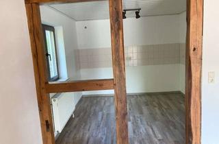 Wohnung mieten in Unterstraße 5a, 67745 Grumbach, Vermietung einer Wohnung im Mehrfamilienhaus