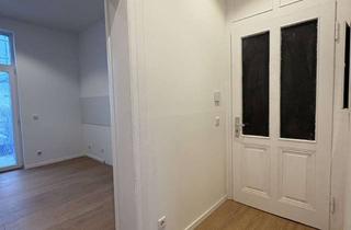 Wohnung mieten in Schlicker Weg 28, 42659 Burg, Neu sanierte helle 2-Zimmer Wohnung mit Balkon