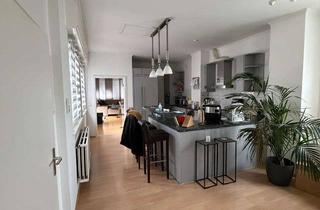 Wohnung mieten in Ludwigstraße 12, 63179 Obertshausen, Bahnhofsnahe große 2-Raum-Wohnung mit EBK und Balkon in Obertshausen