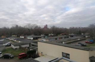 Wohnung mieten in 23970 Wismar-Ost, Schöne 3-Zimmer-Wohnung mit Balkon und Blick auf die Nikolaikirche
