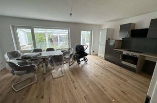 Haus kaufen in 85540 Haar, Reiheneckhaus mit Wintergarten, Garage und TG-Stellplatz in Haar, 6533,33 €/qm und über 4,8% Rendite