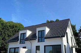 Doppelhaushälfte kaufen in 32049 Herford, Stilvolle -Doppelhaushälfte in Sackgassenlage! Top Rate mit NRW-Fördermitteln!