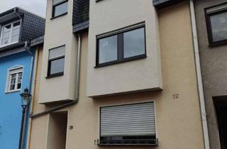 Haus mieten in 56626 Andernach, Reihenhaus in Andernach Stadtmitte zu vermieten 930 Euro kalt