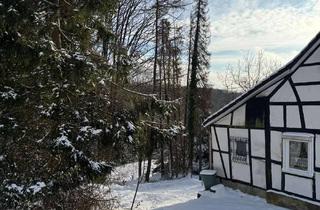 Grundstück zu kaufen in 42859 Remscheid, Ein Zuhause für Generationen – Grundstück fußläufig zum Freibad Eschbachtal für die große Familie