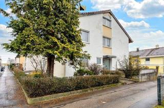 Doppelhaushälfte kaufen in 73269 Hochdorf, Hochdorf - Großzügige Doppelhaushälfte mit ca. 159m² Wohnfläche, vielseitiger Raumaufteilung, Garten und Garage