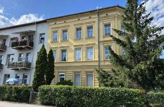 Wohnung kaufen in 07407 Rudolstadt, Rudolstadt - hochwertig sanierte ETW mit Balkon