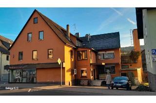 Haus kaufen in 63931 Kirchzell, Kirchzell - Renditestarkes WGH in Kirchzell