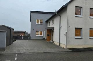 Einfamilienhaus kaufen in 76773 Kuhardt, Kuhardt - Wohnhaus in Kuhardt