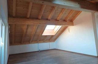 Wohnung kaufen in 83624 Otterfing, Otterfing - Traumwohnung offener Dachstuhl