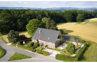 Wohnung kaufen in 32051 Herford, Außergewöhnliche Eigentumswohnung im kernsanierten Landhaus mit Haus-im-Haus-Gefühl