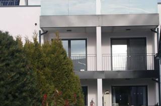 Wohnung mieten in Hauptstraße 24b, 33758 Schloß Holte-Stukenbrock, Erstbezug: Moderne 3-Zimmer-Wohnung mit Balkon im 2. OG in Schloß Holte-Stukenbrock