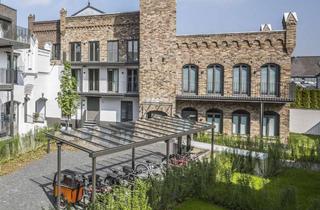 Wohnung mieten in 40667 Meerbusch, Extrem schön wohnen in Büderich: Burg-Charme und Dachterrasse mit grünem Weitblick