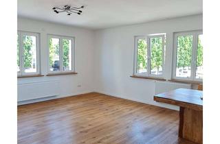 Wohnung mieten in Schorndorfer Straße 28, 70734 Fellbach, Attraktive 4-Zimmer-Wohnung mit Balkon in Fellbach