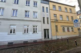 Wohnung mieten in Wachsbleichenstr. 11, 18273 Güstrow, Herrliche 2 Zimmer-Wohnung im Herzen von Güstrow mit Balkon