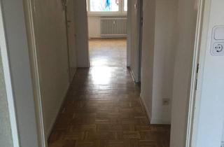 Wohnung mieten in Haingasse, 61348 Bad Homburg, Zentrale, frisch renovierte geschmackvolle Wohnung mit zwei Räumen und Einbauküche in Bad Homburg
