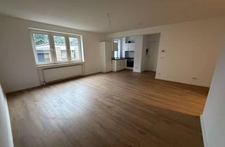 Wohnung mieten in Karolingerstraße, 41462 Neuss, Helle 2-Zimmer-Parterrewohnung in Neuss mit Tageslichtbad und Einbauküche