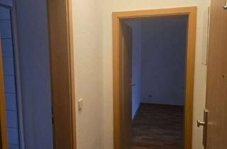 Wohnung mieten in Hermann-Matern-Straße 18, 15320 Neuhardenberg, Tolle 2 -Raumwohnung mit Balkon + Aufzug + Dusche im Hochparterre!