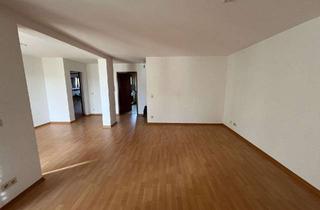 Wohnung mieten in Besselstraße, 73447 Oberkochen, Gepflegte 3,5-Zimmer-Wohnung im 2. OG mit Balkon in Oberkochen