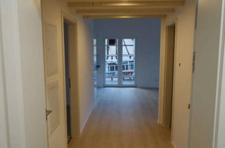 Wohnung mieten in 72202 Nagold, Lichtdurchflutete 3-Zimmer-Dachgeschosswohnung - Neubau mit toller Einbauküche